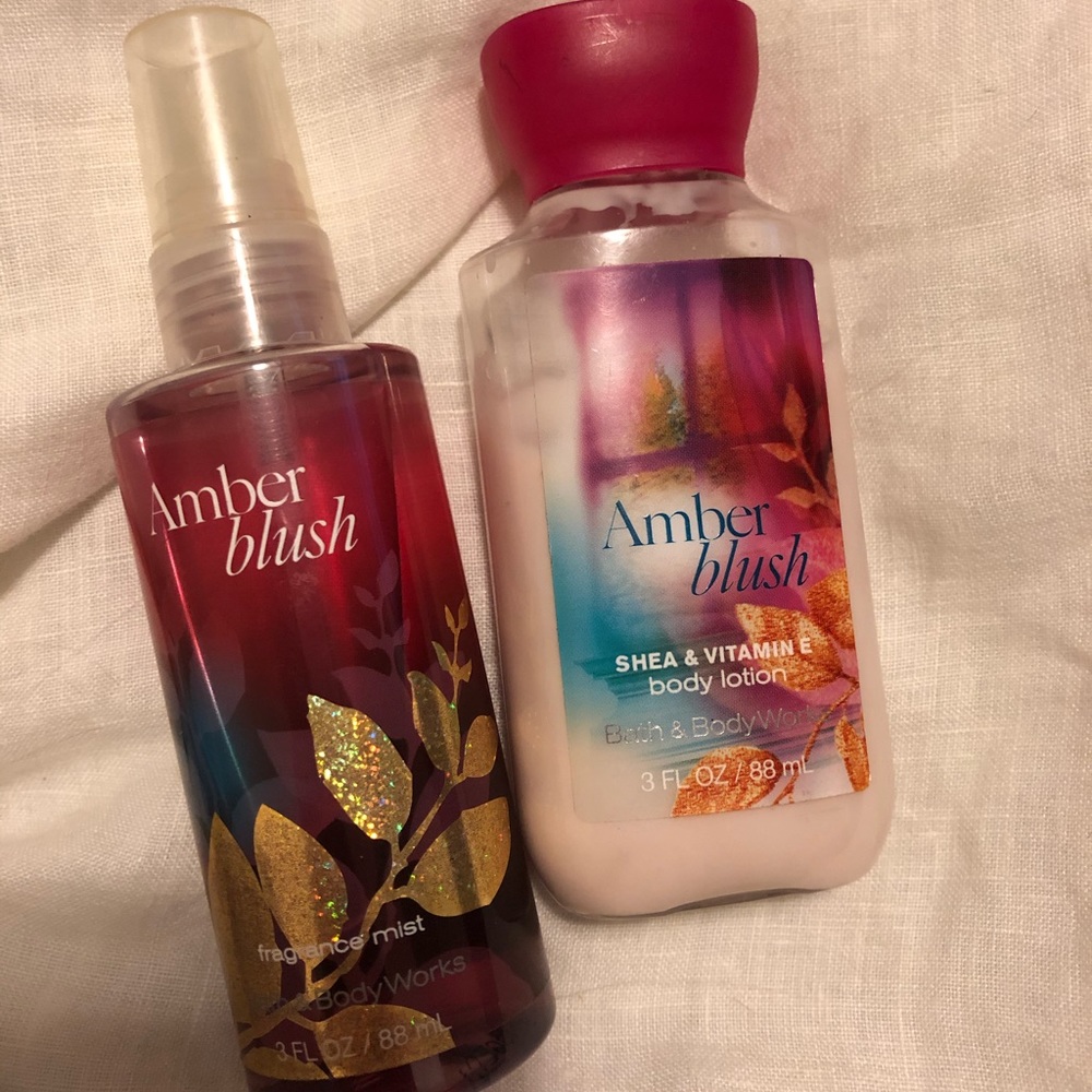 Bath and body works amber blush set